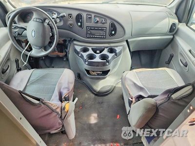 Zdjęcie 8 z 13 samochodu: 2007 FORD ECONOLINE E250 VAN VIN:1FTNE24W77DA66341 - miniatura