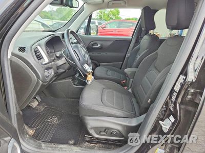 Zdjęcie 7 z 14 samochodu: 2021 JEEP RENEGADE LATITUDE VIN:ZACNJCBB4MPN26826 - miniatura