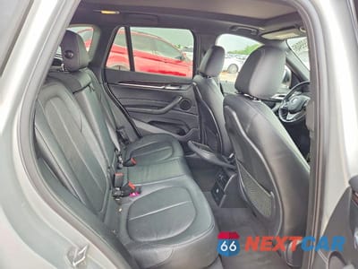Zdjęcie 10 z 12 samochodu: 2017 BMW X1 XDRIVE28I VIN:WBXHT3Z34H4A57871 - miniatura