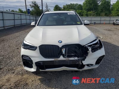 Piąte zdjęcie samochodu w środku: 2021 BMW X5 XDRIVE40I VIN:5UXCR6C07M9F95160 - miniatura