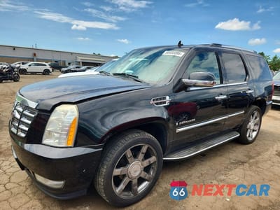 2009 CADILLAC ESCALADE LUXURY 1GYFK23269R100636 - główne zdjęcie licytacji z USA - miniatura
