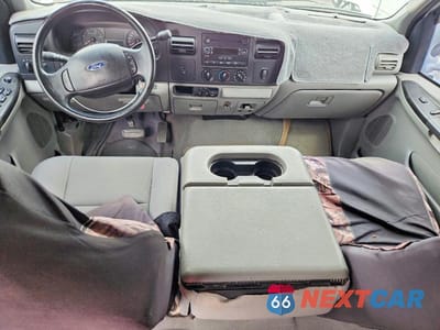 Zdjęcie 8 z 12 samochodu: 2006 FORD F350 SUPER DUTY VIN:1FTWW32P16ED30732 - miniatura
