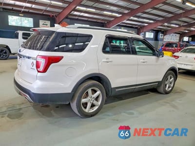 Trzecie zdjęcie samochodu z tyłu: 2016 FORD EXPLORER XLT VIN:1FM5K8D86GGA09085 - miniatura