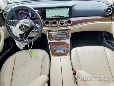 Zdjęcie 8 z 12 samochodu: 2021 MERCEDES-BENZ E 350 4MATIC VIN:W1KZF8EB2MA958013 - miniatura