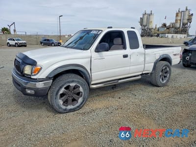 2001 TOYOTA TACOMA XTRACAB PRERUNNER 5TESM92N31Z852659 - główne zdjęcie licytacji z USA - miniatura