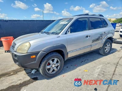 2006 HYUNDAI TUCSON GLS KM8JN12D26U354630 - główne zdjęcie licytacji z USA - miniatura