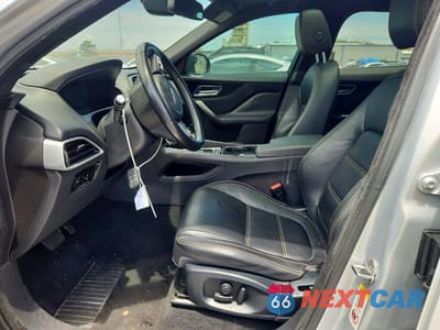 Zdjęcie 7 z 13 samochodu: 2017 JAGUAR F-PACE PRESTIGE VIN:SADCK2BV1HA490048 - miniatura