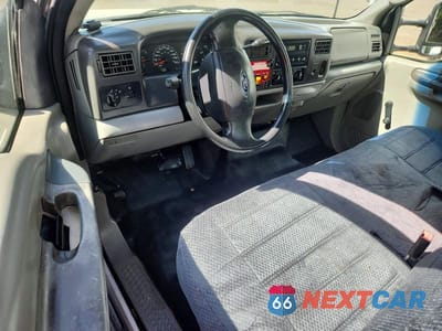 Zdjęcie 8 z 13 samochodu: 2003 FORD F450 SUPER VIN:1FDXF46S83EC74837 - miniatura