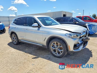Czwarte zdjęcie samochodu z boku: 2020 BMW X3 XDRIVE30I VIN:5UXTY5C0XL9C56694 - miniatura