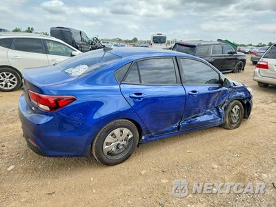 Trzecie zdjęcie samochodu z tyłu: 2020 KIA RIO S VIN:3KPA24AD8LE294153 - miniatura