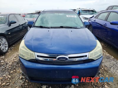 Piąte zdjęcie samochodu w środku: 2008 FORD FOCUS VIN:1FAHP33NX8W217514 - miniatura