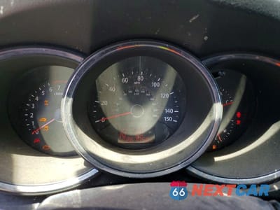 Zdjęcie 9 z 13 samochodu: 2011 KIA SORENTO EX VIN:5XYKUDA14BG123518 - miniatura