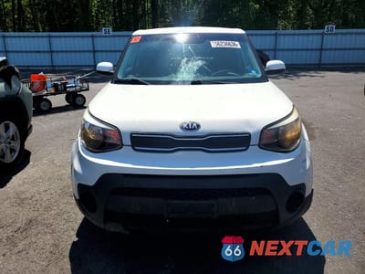 Piąte zdjęcie samochodu w środku: 2019 KIA SOUL BASE VIN:KNDJN2A28K7688907 - miniatura