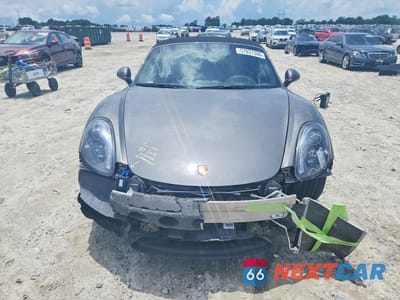 Piąte zdjęcie samochodu w środku: 2016 PORSCHE BOXSTER VIN:WP0CB2A83GS140484 - miniatura