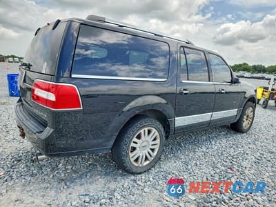 Trzecie zdjęcie samochodu z tyłu: 2014 LINCOLN NAVIGATOR L VIN:5LMJJ3J53EEL02768 - miniatura