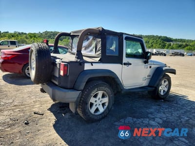 Trzecie zdjęcie samochodu z tyłu: 2009 JEEP WRANGLER X VIN:1J4FA24159L718087 - miniatura
