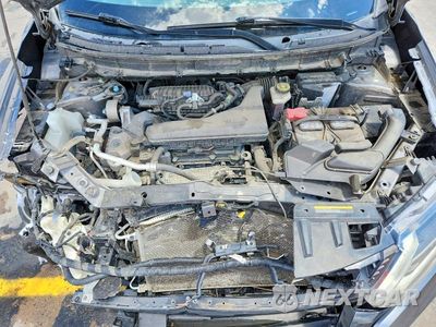 Zdjęcie 12 z 13 samochodu: 2017 NISSAN ROGUE SV VIN:KNMAT2MV0HP582679 - miniatura