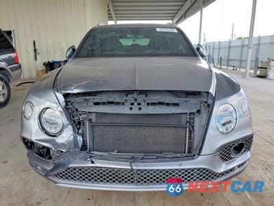 Piąte zdjęcie samochodu w środku: 2018 BENTLEY BENTAYGA VIN:SJAAC2ZV6JC017814 - miniatura