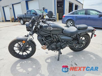 Trzecie zdjęcie samochodu z tyłu: 2025 KAWASAKI EL450 C VIN:ML5ELFC10SDA25848 - miniatura