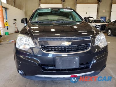 Piąte zdjęcie samochodu w środku: 2013 CHEVROLET CAPTIVA LT VIN:3GNFL3EKXDS510021 - miniatura