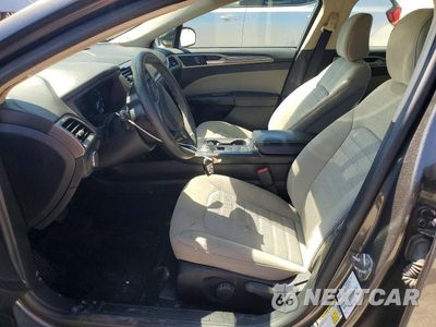 Zdjęcie 7 z 12 samochodu: 2020 FORD FUSION S VIN:3FA6P0G70LR181037 - miniatura