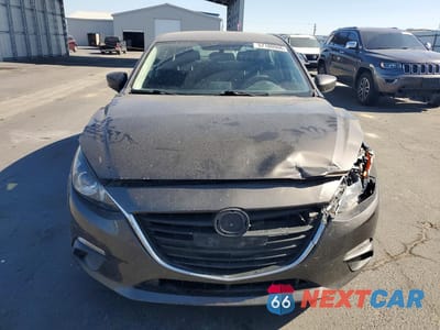 Piąte zdjęcie samochodu w środku: 2015 MAZDA 3 SPORT VIN:3MZBM1U73FM219905 - miniatura