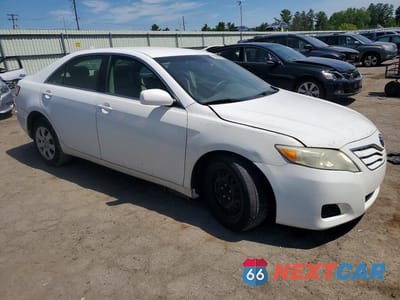 Czwarte zdjęcie samochodu z boku: 2010 TOYOTA CAMRY LE VIN:4T1BF3EK7AU506952 - miniatura