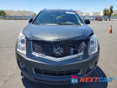 Piąte zdjęcie samochodu w środku: 2015 CADILLAC SRX PERFORMANCE COLLECTION VIN:3GYFNFE35FS559024 - miniatura