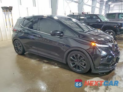 Czwarte zdjęcie samochodu z boku: 2022 CHEVROLET BOLT EV 1LT VIN:1G1FW6S01N4100335 - miniatura