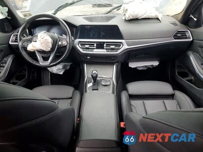 Zdjęcie 8 z 12 samochodu: 2021 BMW 330XI VIN:3MW5R7J07M8C05973 - miniatura