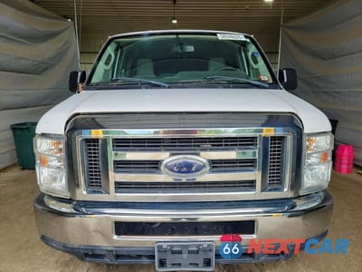 Piąte zdjęcie samochodu w środku: 2013 FORD ECONOLINE E350 SUPER DUTY WAGON VIN:1FBSS3BL0DDA94394 - miniatura