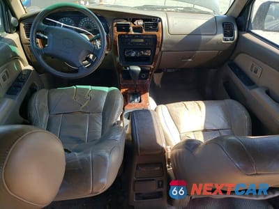 Zdjęcie 8 z 12 samochodu: 2000 TOYOTA 4RUNNER LIMITED VIN:JT3GN87RXY0161068 - miniatura