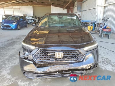 Piąte zdjęcie samochodu w środku: 2023 HONDA ACCORD HYBRID SPORT VIN:1HGCY2F50PA009565 - miniatura