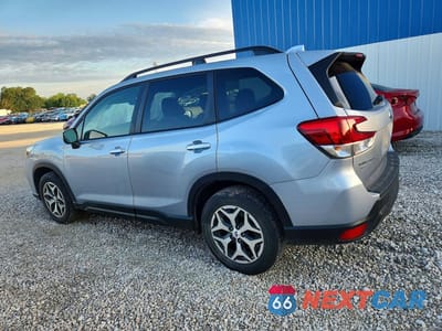 Drugie zdjęcie samochodu z przodu: 2020 SUBARU FORESTER PREMIUM VIN:JF2SKAGC0LH565008 - miniatura