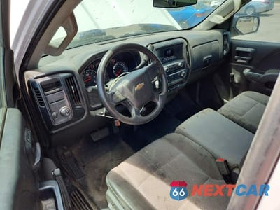 Zdjęcie 8 z 12 samochodu: 2017 CHEVROLET SILVERADO C2500 HEAVY DUTY VIN:1GC0CUEG3HZ398137 - miniatura