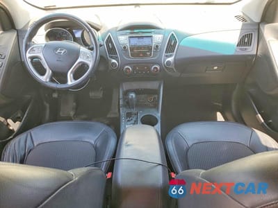 Zdjęcie 8 z 13 samochodu: 2011 HYUNDAI TUCSON GLS VIN:KM8JU3AC1BU239454 - miniatura