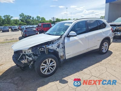 2015 BMW X5 XDRIVE35D 5UXKS4C57F0J99041 - główne zdjęcie licytacji z USA - miniatura