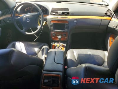 Zdjęcie 8 z 12 samochodu: 2004 MERCEDES-BENZ S 430 VIN:WDBNG70J34A409871 - miniatura
