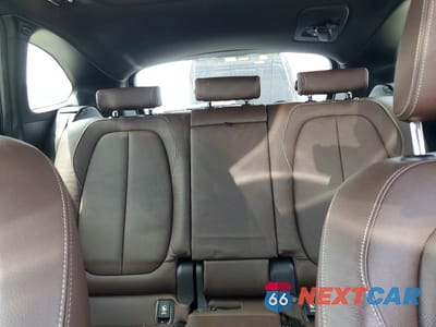 Zdjęcie 10 z 14 samochodu: 2021 BMW X1 XDRIVE28I VIN:WBXJG9C0XM5T01970 - miniatura