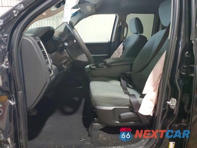 Zdjęcie 7 z 13 samochodu: 2016 RAM 1500 ST VIN:1C6RR7FT9GS116830 - miniatura