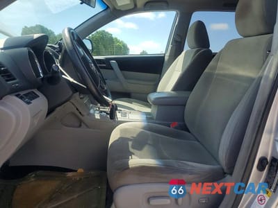 Zdjęcie 7 z 13 samochodu: 2013 TOYOTA HIGHLANDER PLUS VIN:5TDZK3EH5DS131820 - miniatura