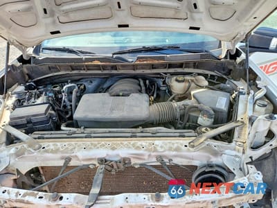 Zdjęcie 11 z 13 samochodu: 2019 CHEVROLET SILVERADO C1500 VIN:1GCRWAEH9KZ371649 - miniatura