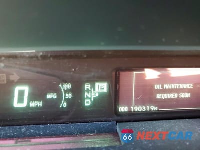 Zdjęcie 9 z 12 samochodu: 2011 TOYOTA PRIUS TWO VIN:JTDKN3DU2B1364734 - miniatura