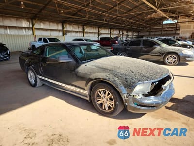 Czwarte zdjęcie samochodu z boku: 2007 FORD MUSTANG VIN:1ZVFT80NX75321971 - miniatura