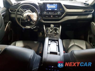Zdjęcie 8 z 13 samochodu: 2022 TOYOTA HIGHLANDER HYBRID XLE VIN:5TDGBRCH2NS543577 - miniatura