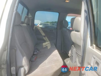 Zdjęcie 10 z 12 samochodu: 2004 TOYOTA TACOMA DOUBLE CAB VIN:5TEHN72N94Z329629 - miniatura