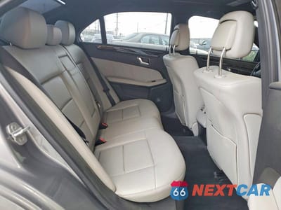 Zdjęcie 10 z 12 samochodu: 2012 MERCEDES-BENZ E 350 VIN:WDDHF5KB0CA530387 - miniatura