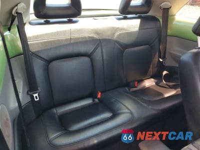 Zdjęcie 10 z 12 samochodu: 2000 VOLKSWAGEN NEW BEETLE GLS VIN:3VWCC21C9YM446288 - miniatura