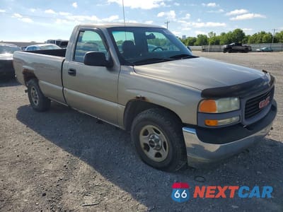 Czwarte zdjęcie samochodu z boku: 2002 GMC NEW SIERRA C1500 VIN:1GTEC14W92Z285345 - miniatura