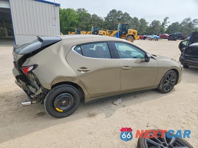 Trzecie zdjęcie samochodu z tyłu: 2024 MAZDA 3 CARBON TURBO VIN:JM1BPBYY5R1721223 - miniatura